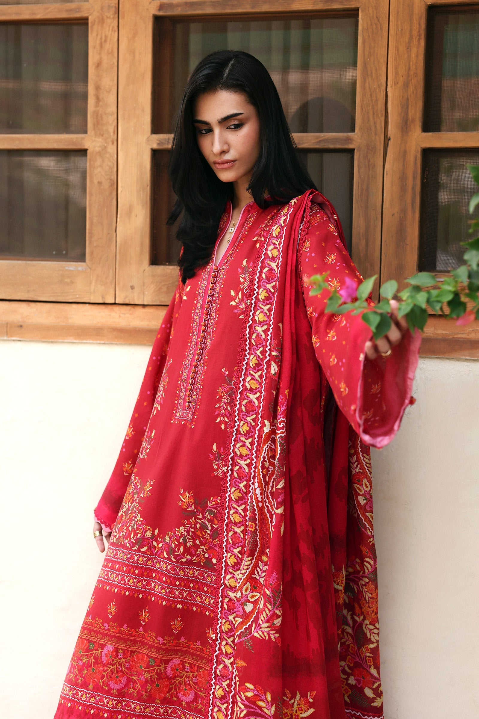 Zaha | Amaya Printed Lawn | ROSA