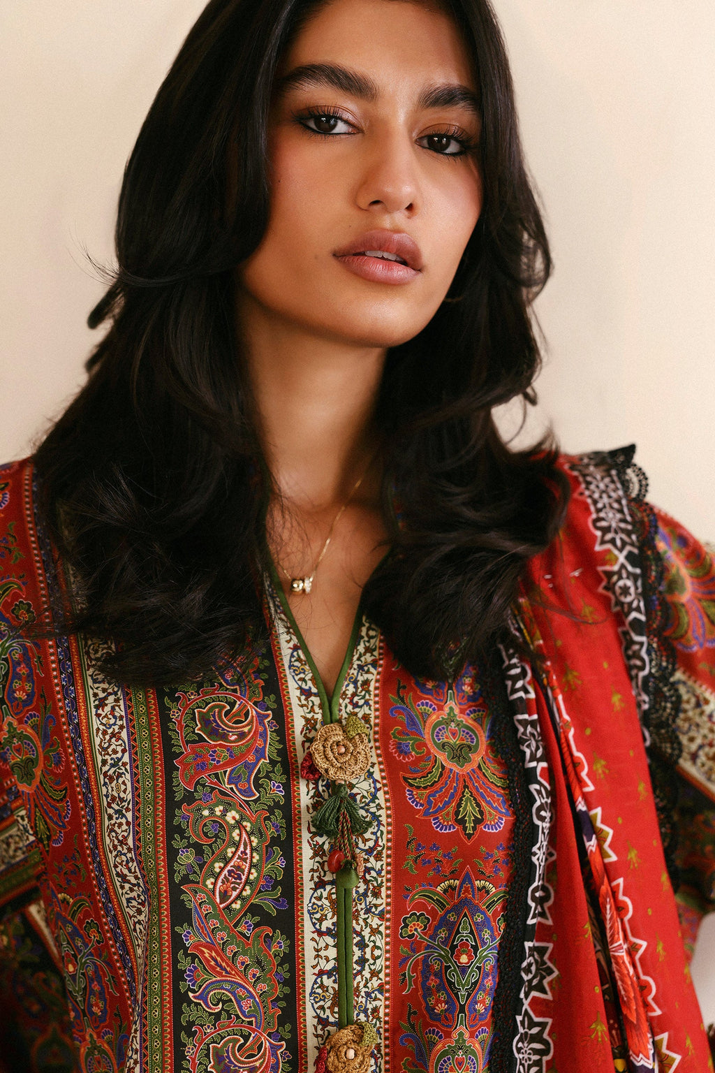 Zaha | Amaya Printed Lawn | RAYA
