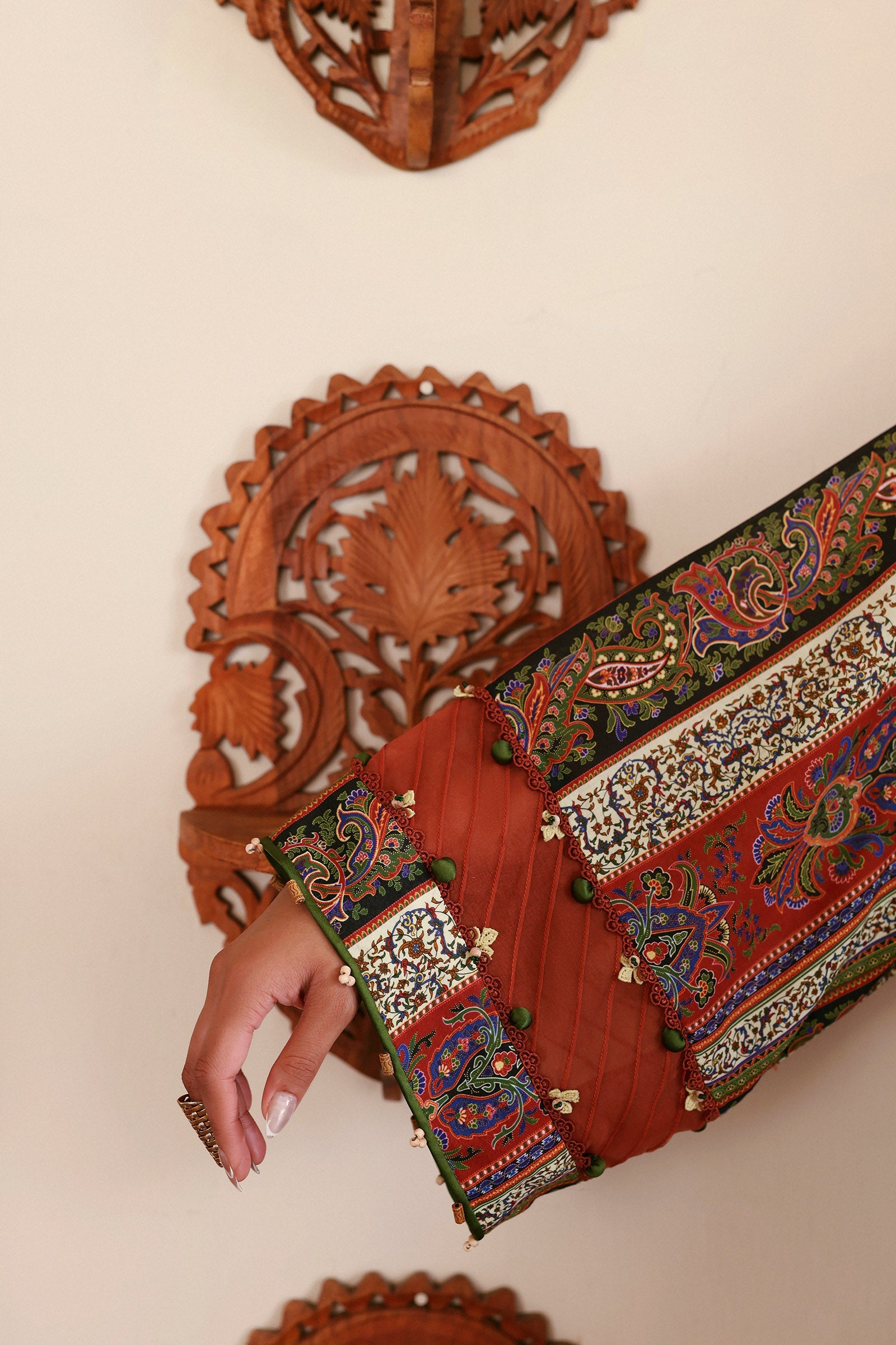 Zaha | Amaya Printed Lawn | RAYA