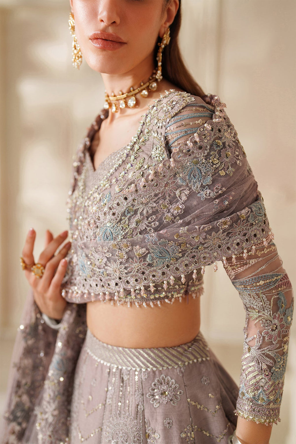 Baroque | EMBROIDERED NET | CH14-04