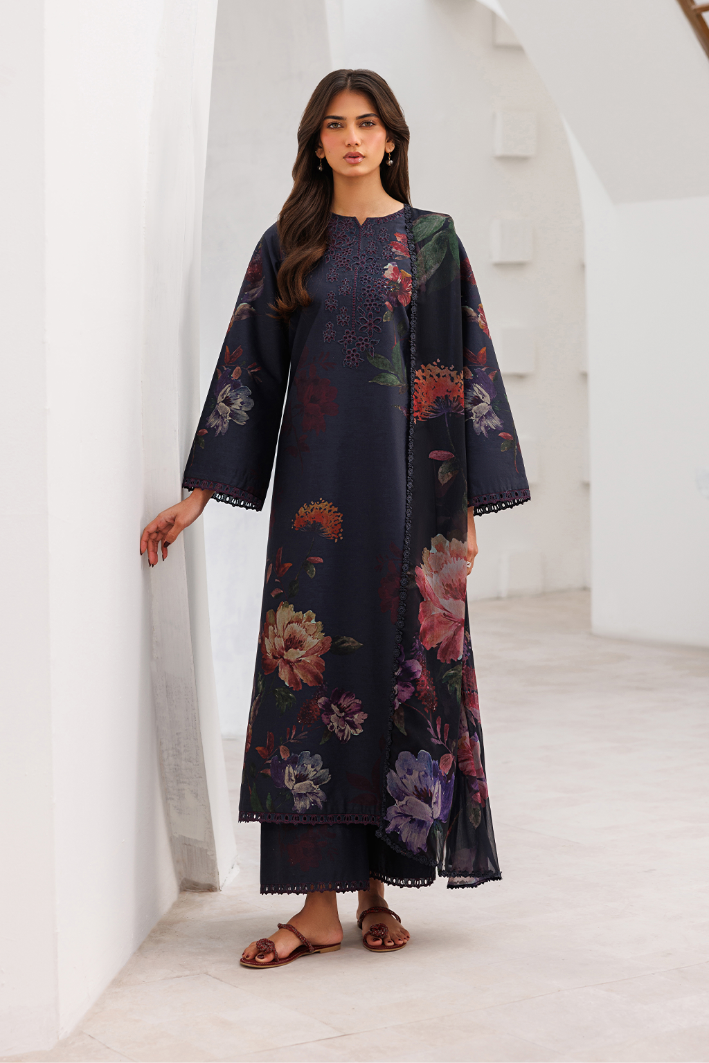 Iznik | Printed Lawn | UE-645