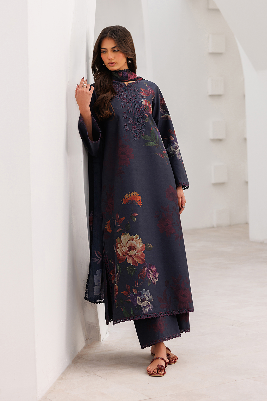 Iznik | Printed Lawn | UE-645