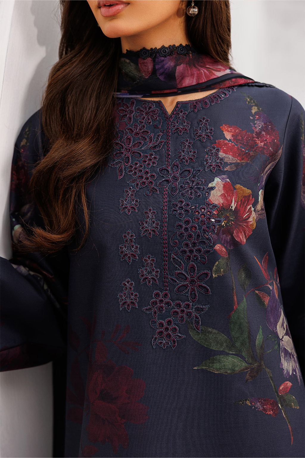 Iznik | Printed Lawn | UE-645