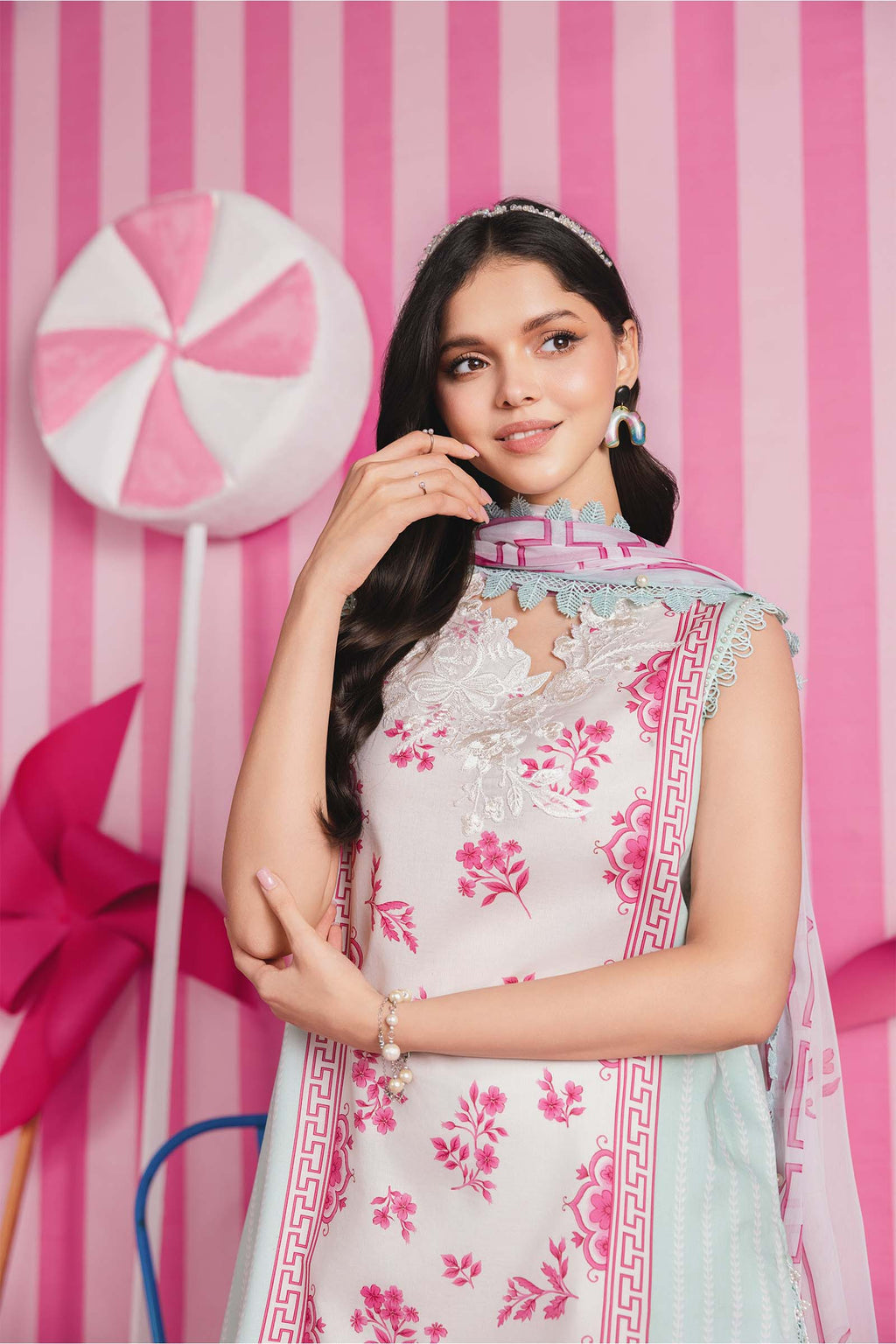 MARIA B | 3 Pc Unstitched Embroidered Lawn Suit | MB-CUSV13-09A