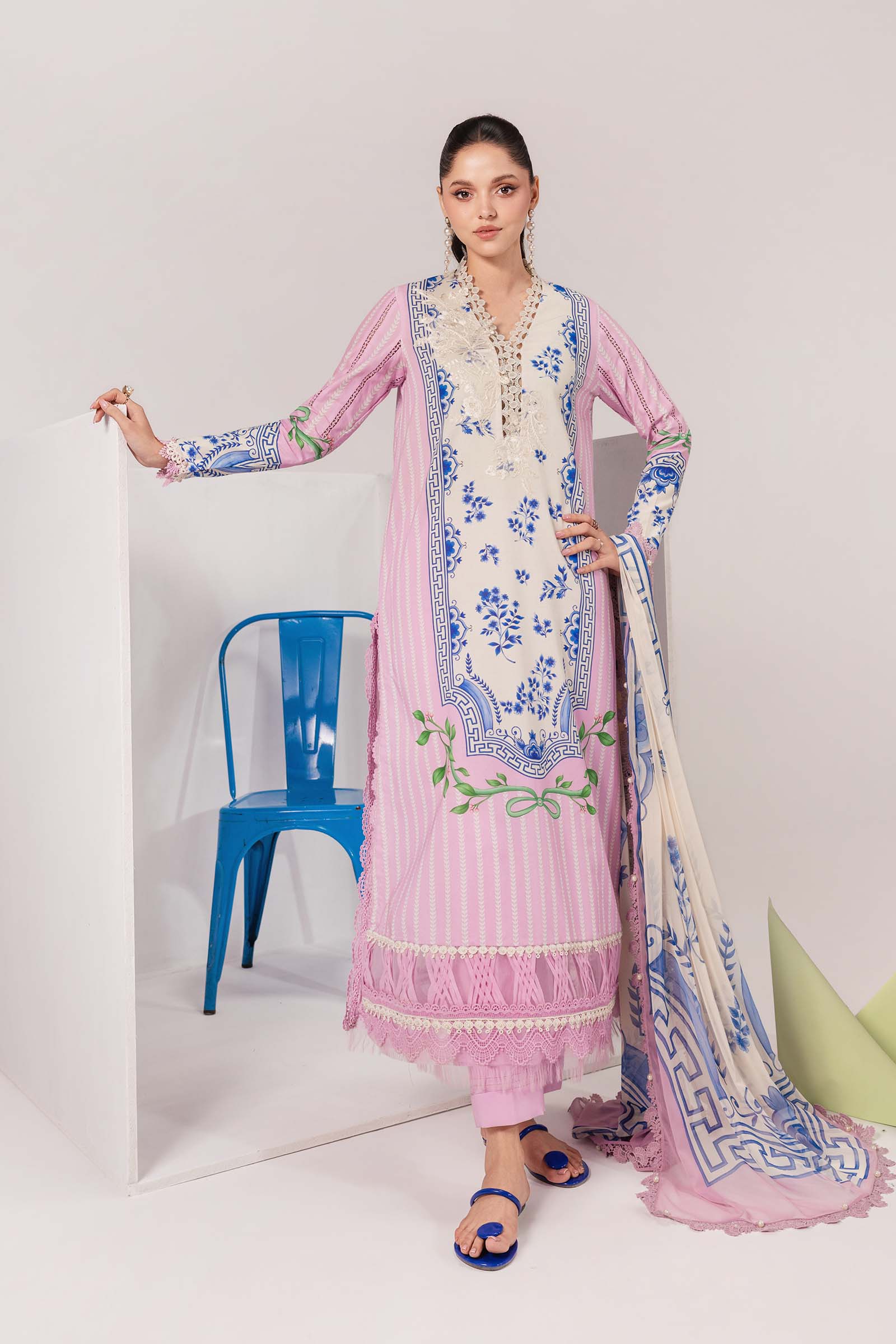 MARIA B | 3 Pc Unstitched Embroidered Lawn Suit | MB-CUSV13-09B