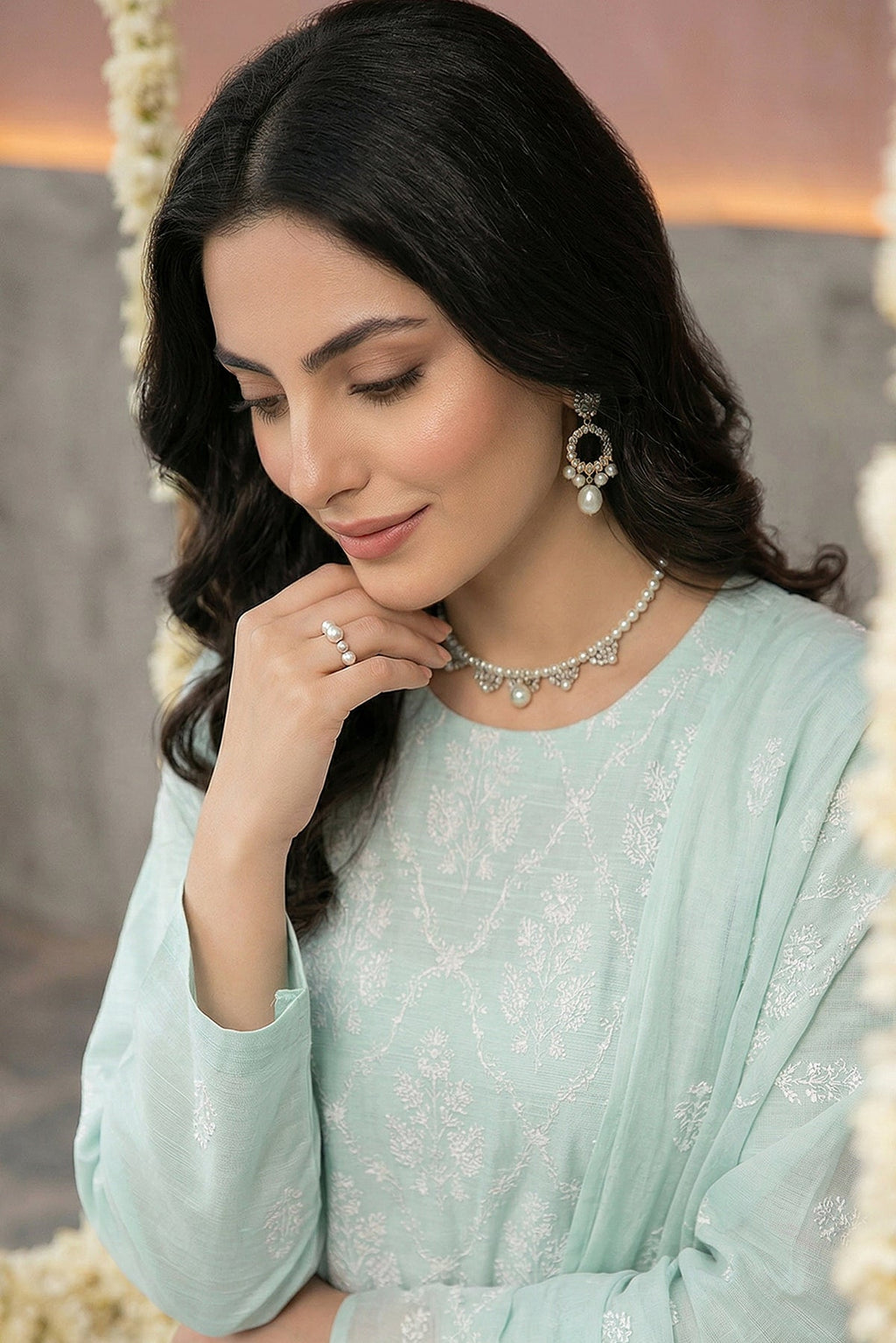 Noor E Fajar | Saira Luxury Lawn | NF-1557