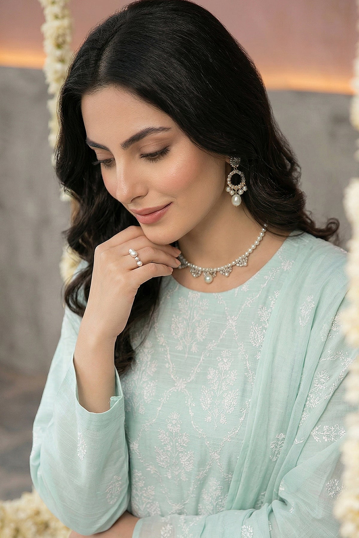 Noor E Fajar | Saira Luxury Lawn | NF-1557