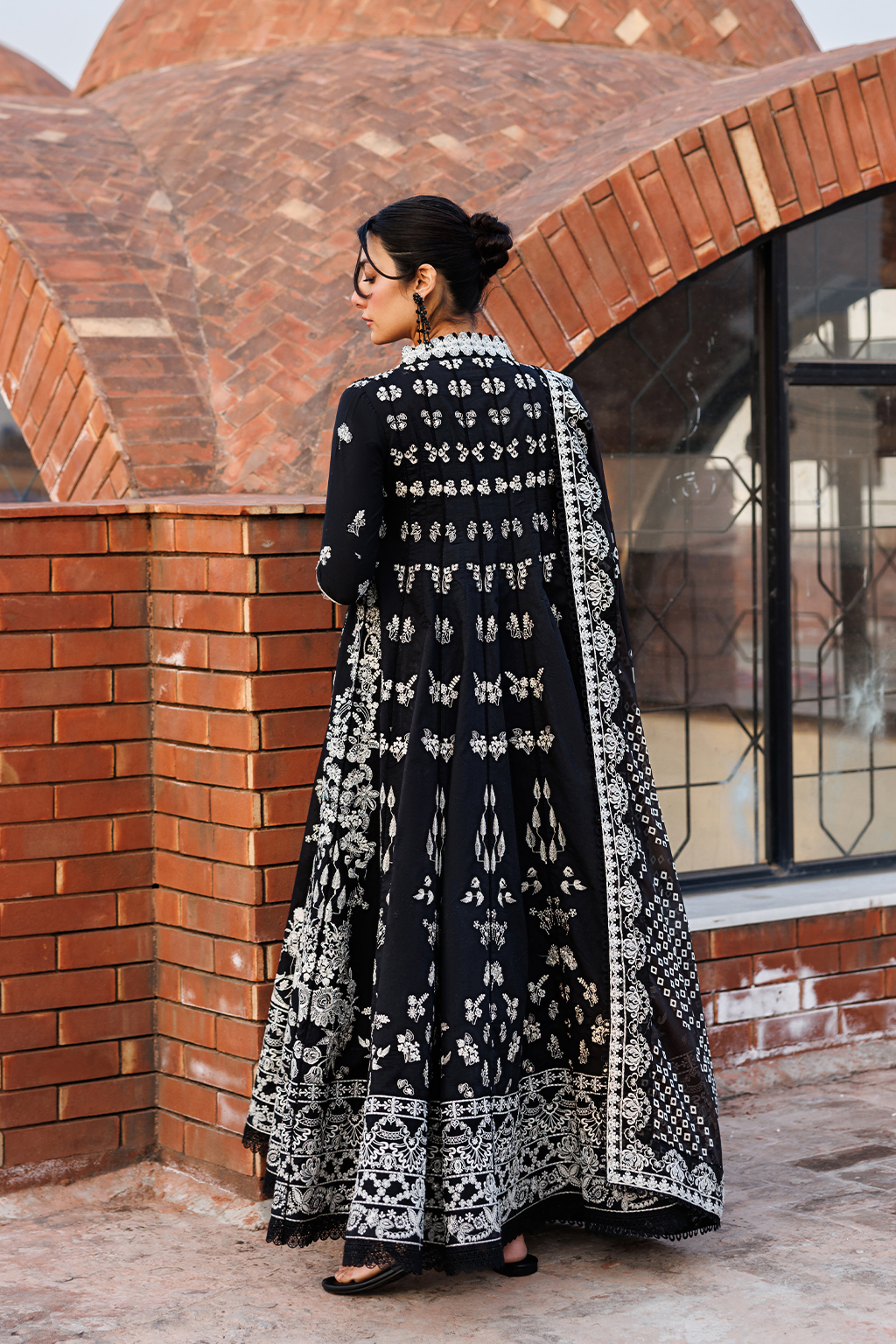 Emaan Adeel |  Mirabelle festive luxury lawn | Midnight Bliss
