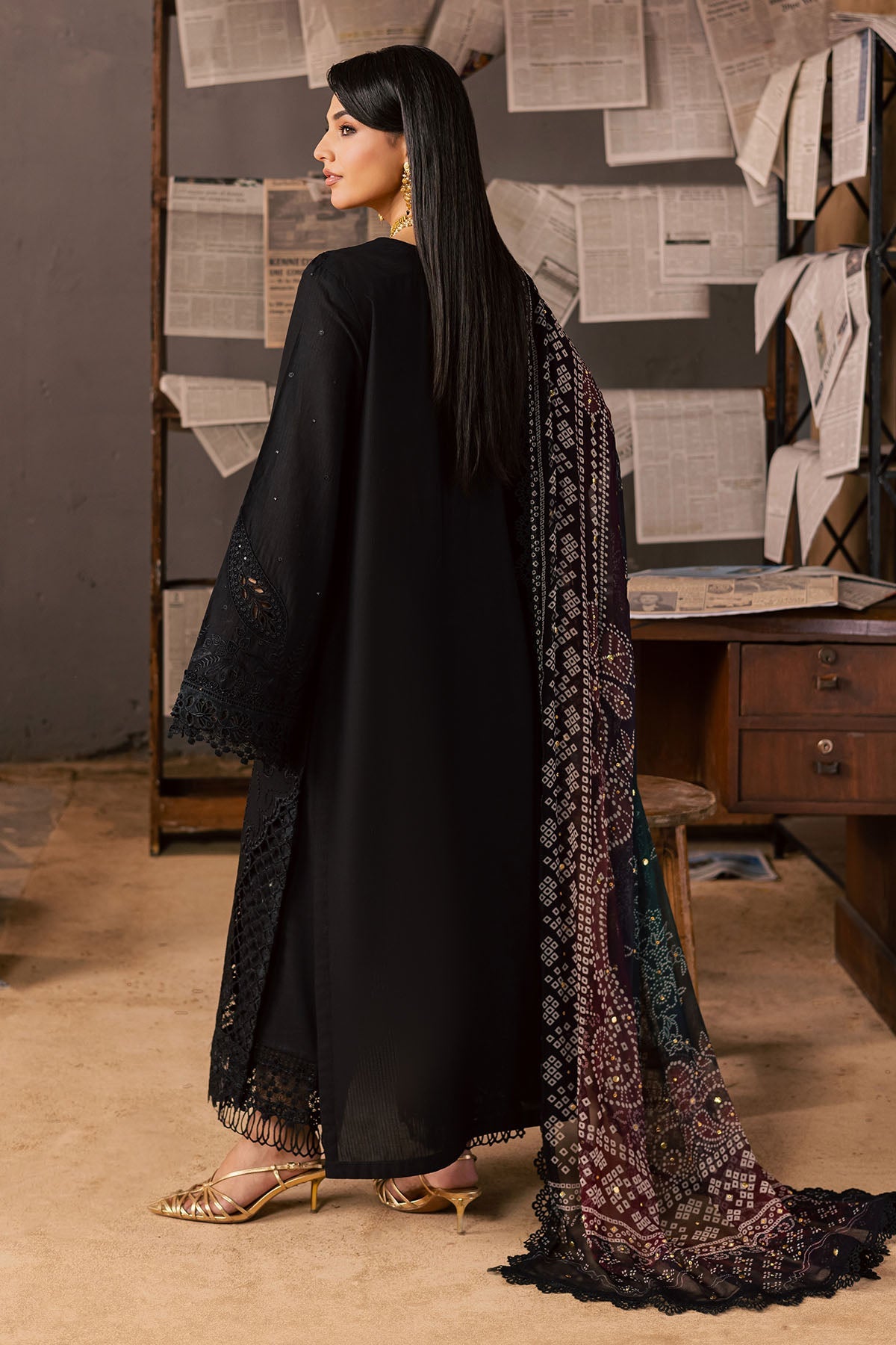 Nureh | Bazaar Embroidered Chikankari Lawn | NE-245