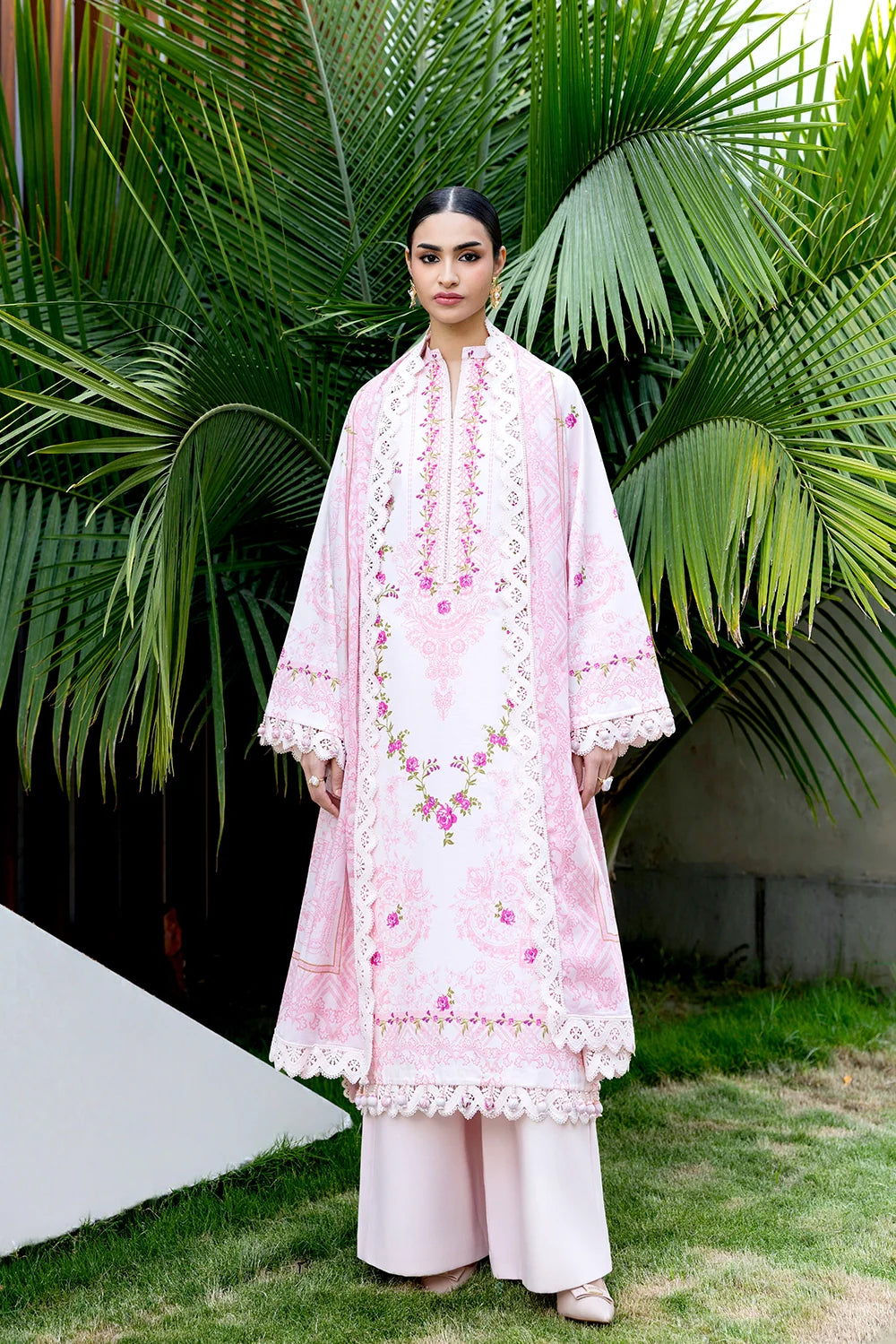 Naqsh | The Breeze Edit Lawn | Pink	Aurora