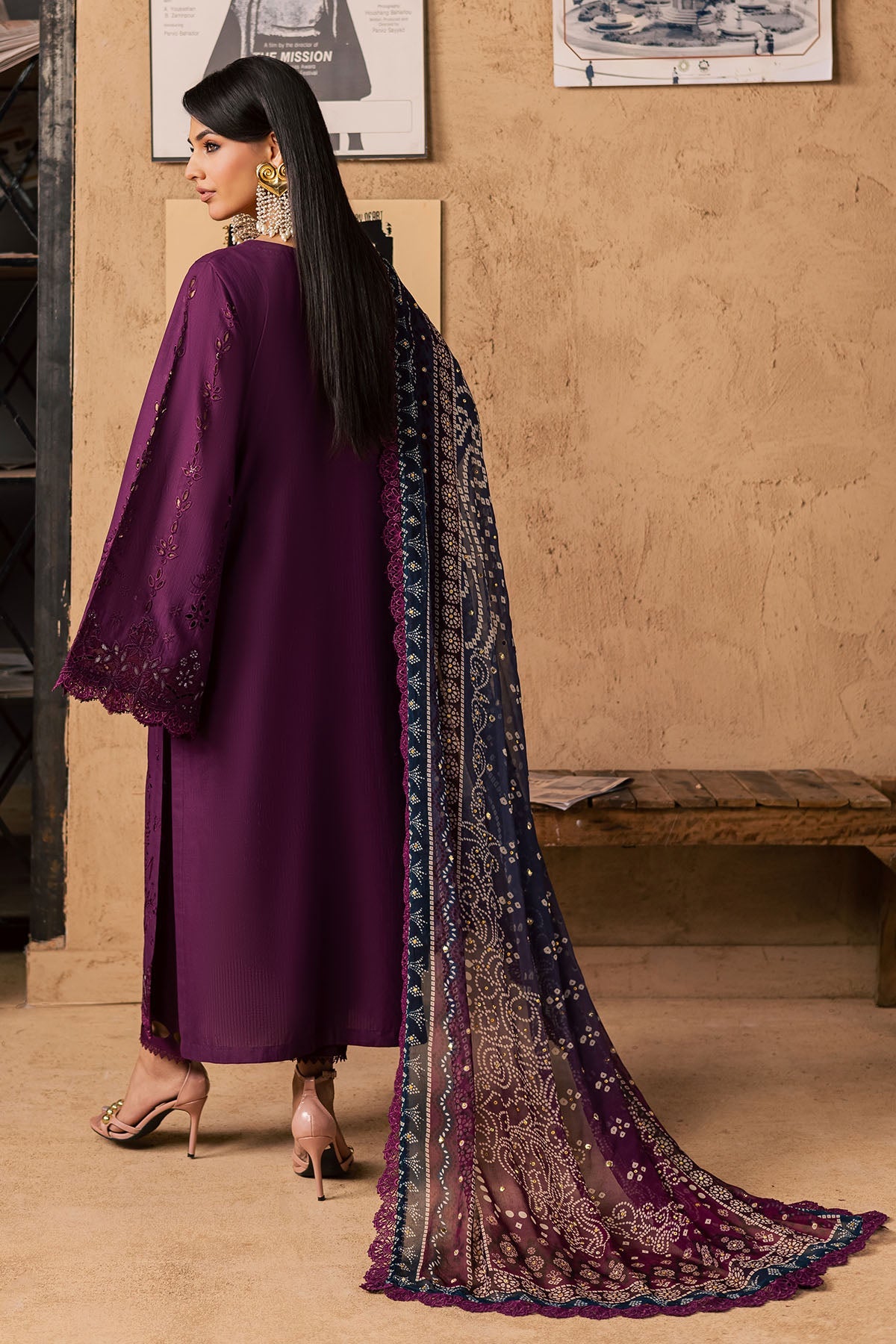 Nureh | Bazaar Embroidered Chikankari Lawn | NE-240