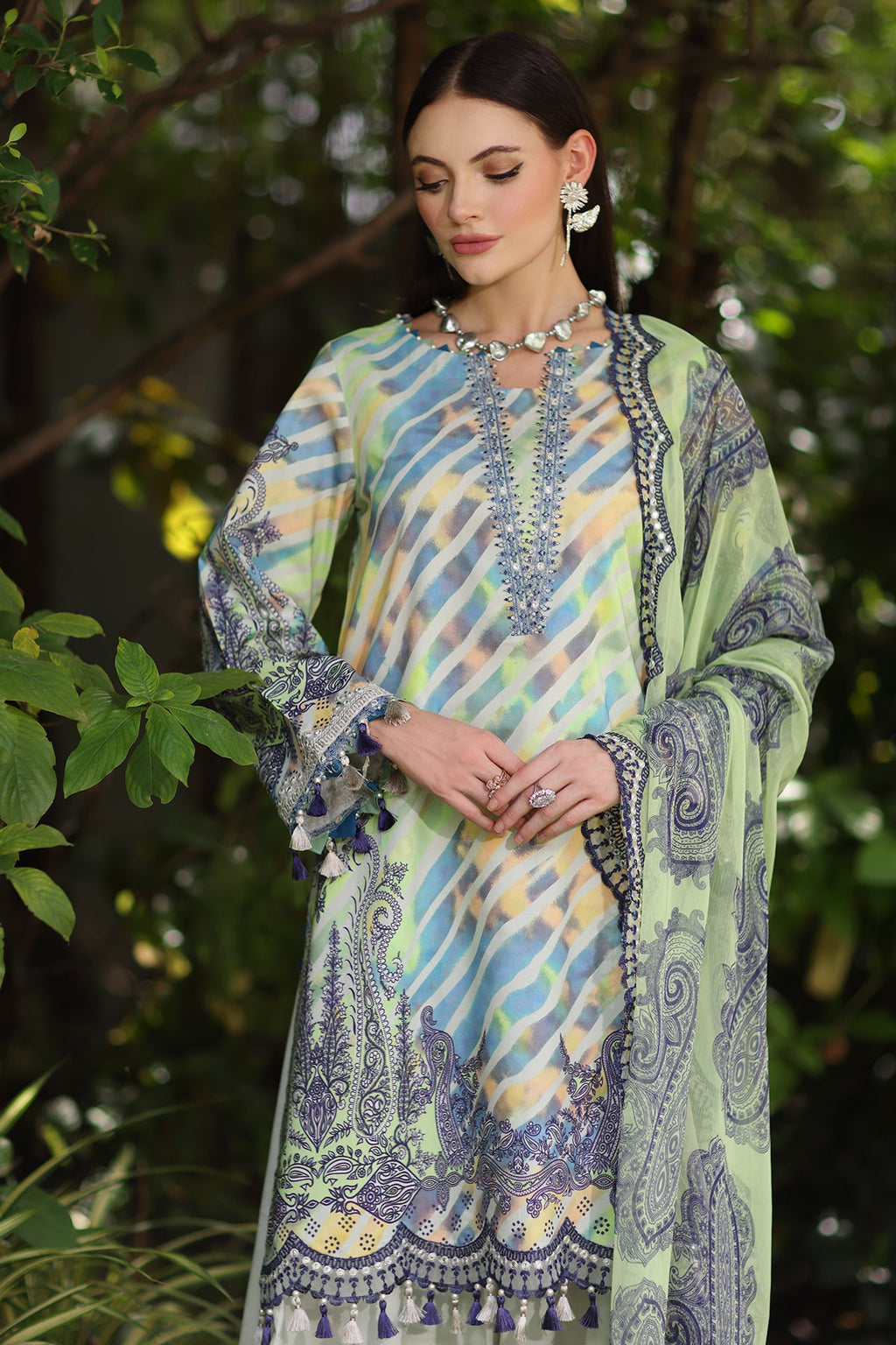 Charizma | Infinity Lawn | IN6-10