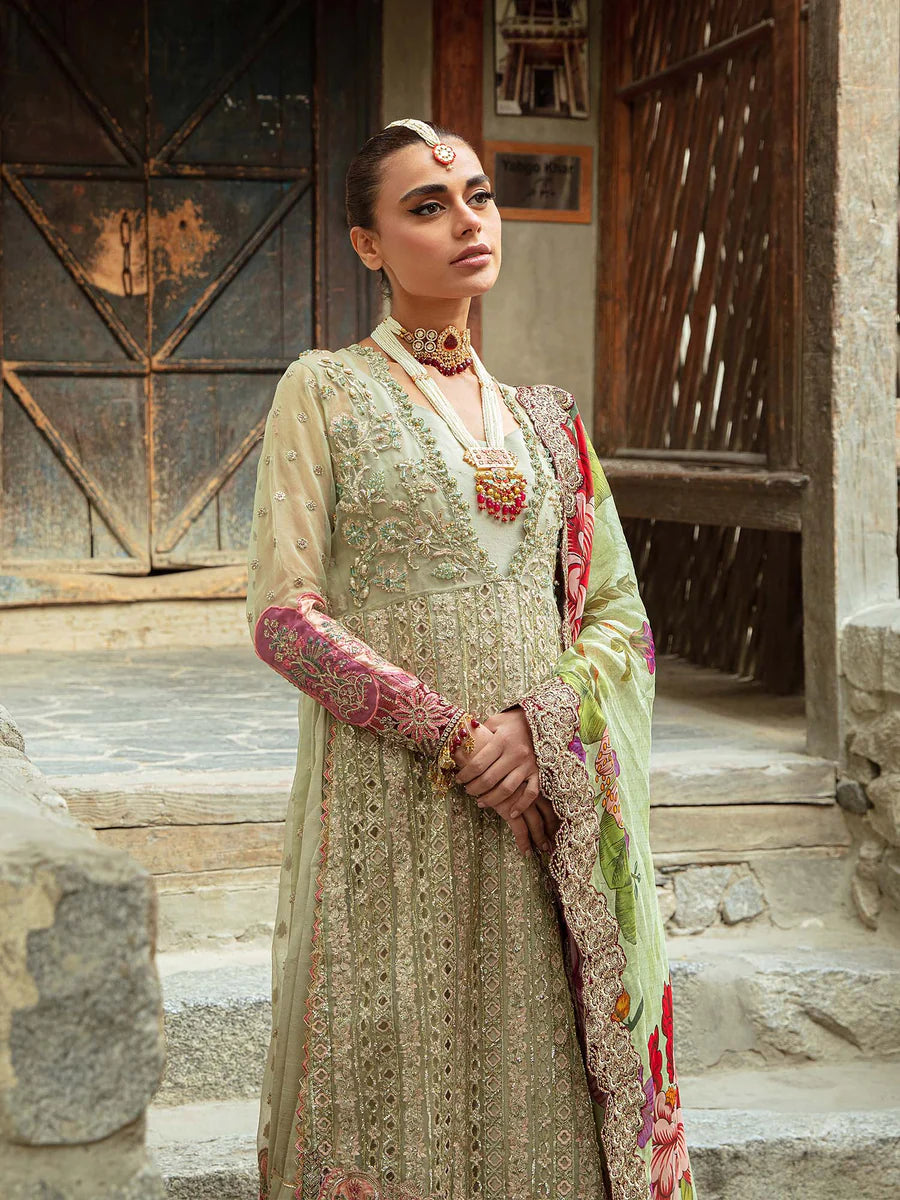 Maryam Hussain | MARWA LUXURY FORMALS '23 | AFSANA