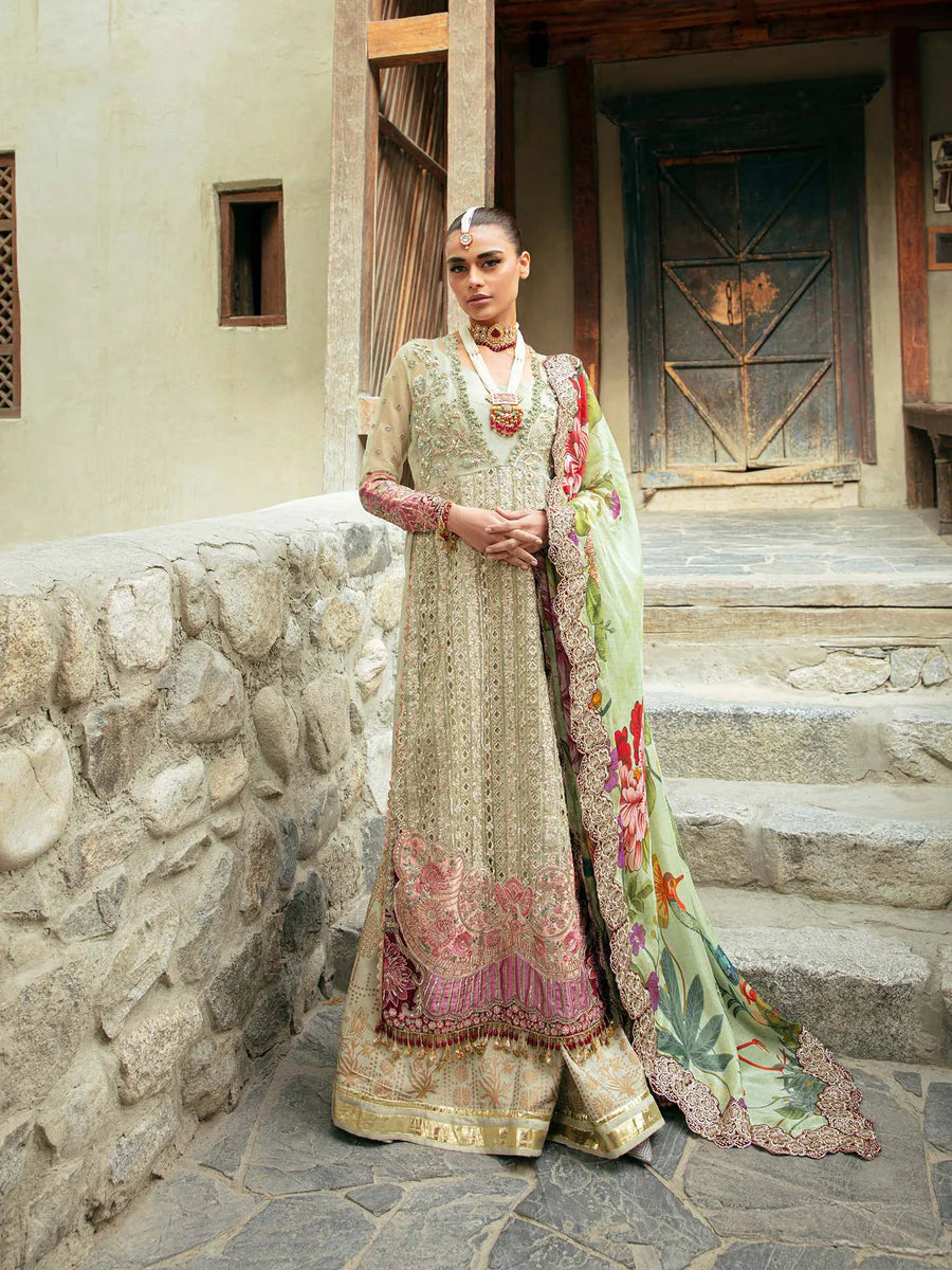 Maryam Hussain | MARWA LUXURY FORMALS '23 | AFSANA