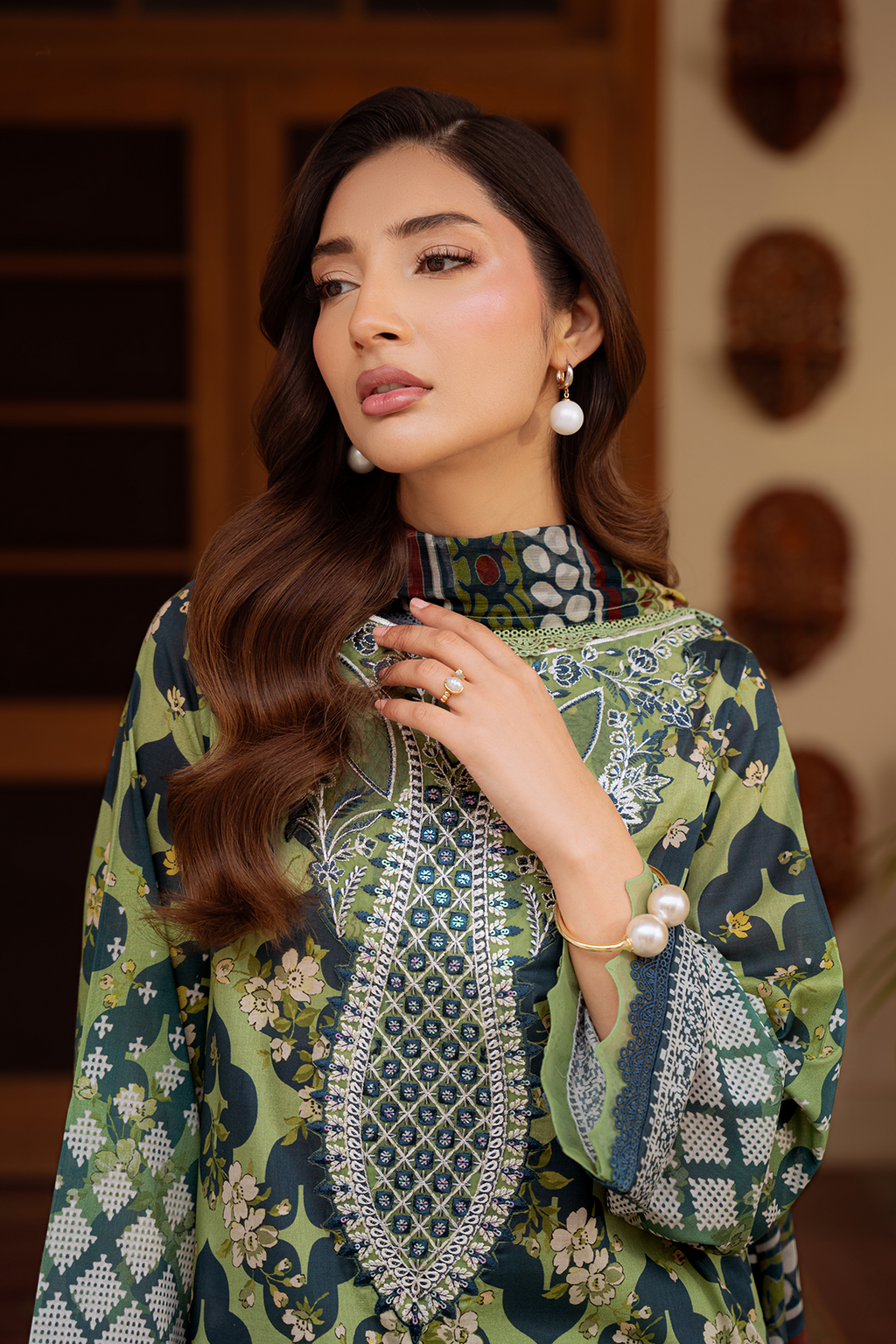 Daria | Ramdan Edit 2 - Embroidered Lawn Suit | DA-37