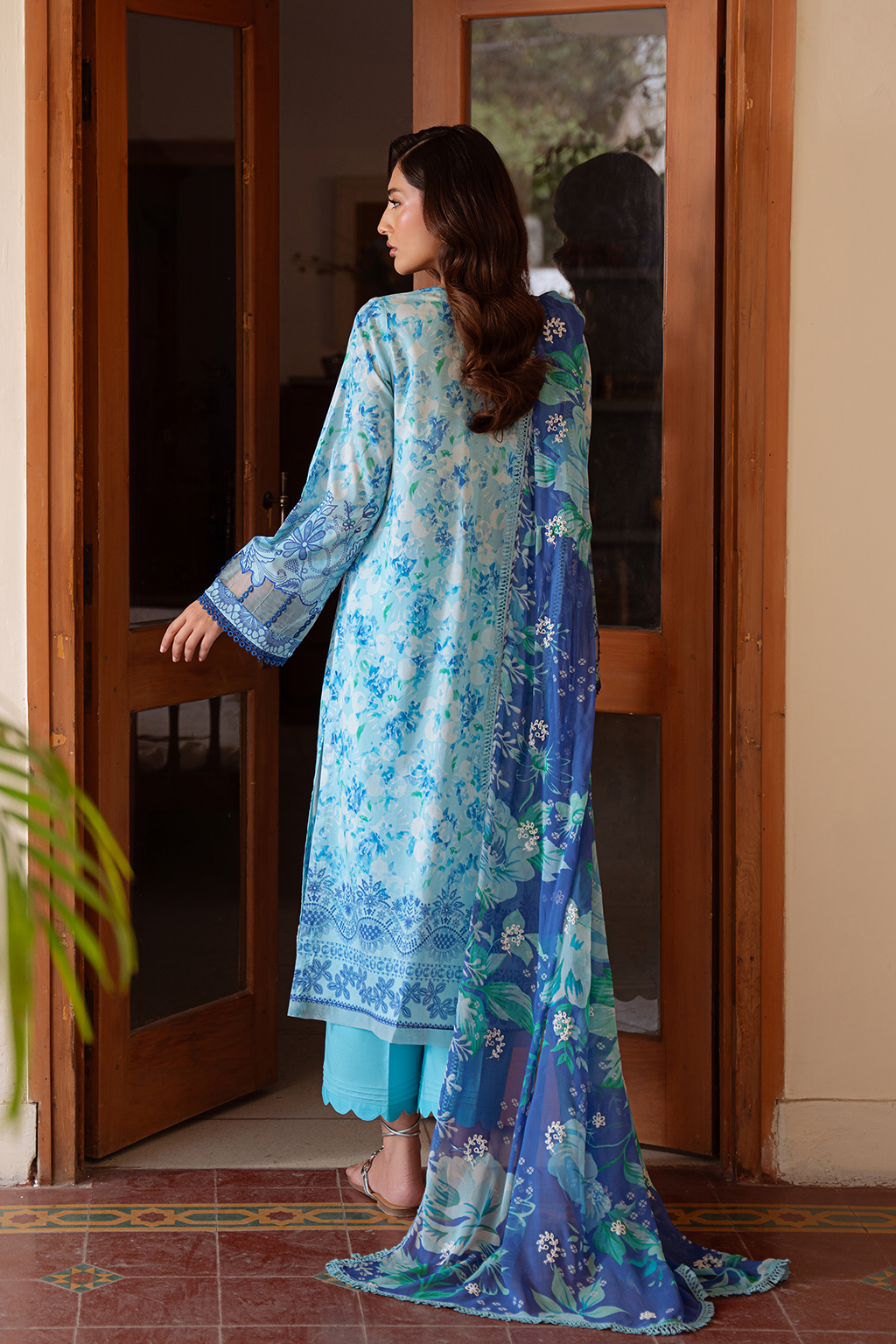 Daria | Ramdan Edit 2 - Embroidered Lawn Suit | DA-35
