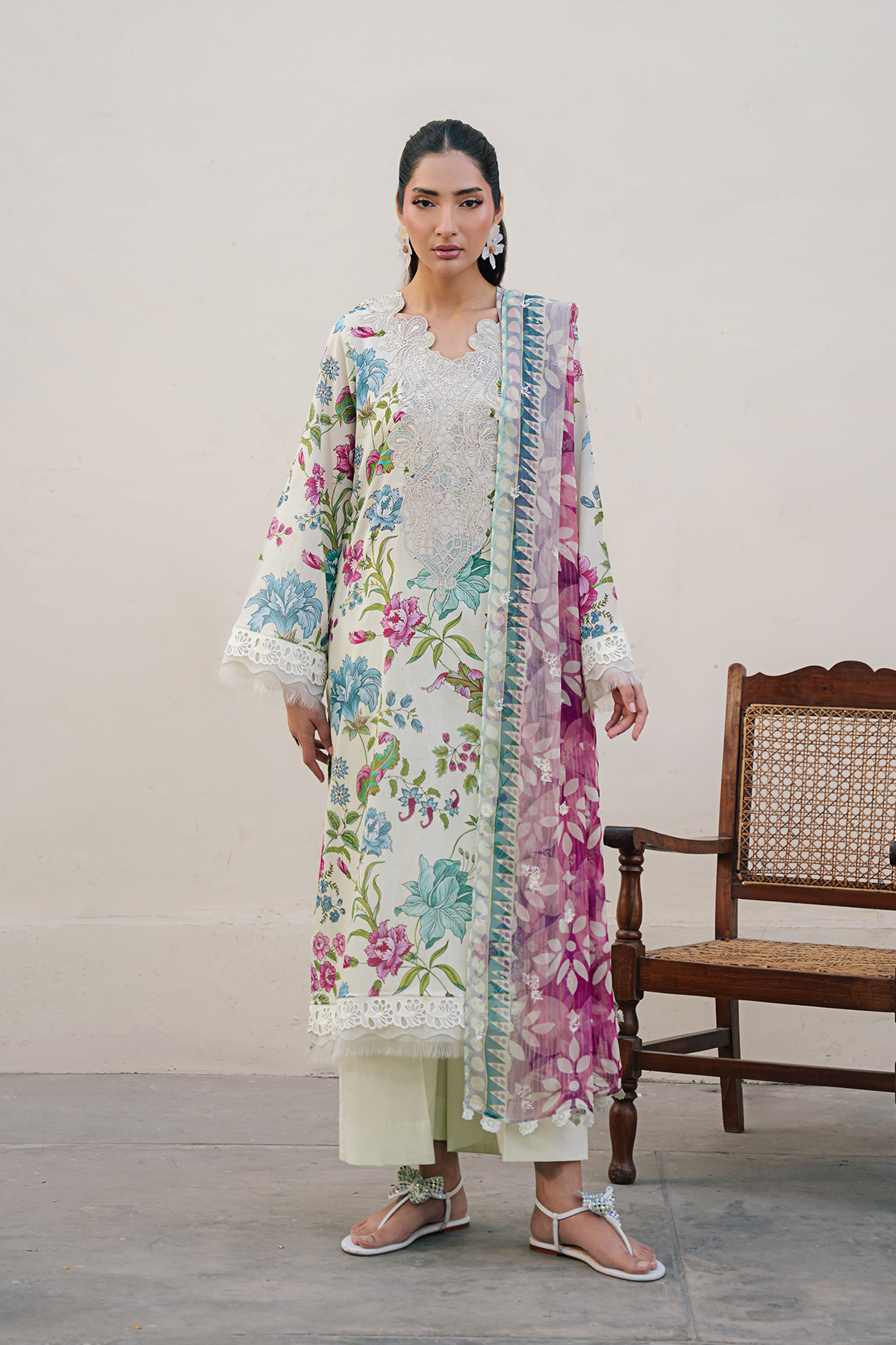 Daria | Ramdan Edit 2 - Embroidered Lawn Suit | DA-38