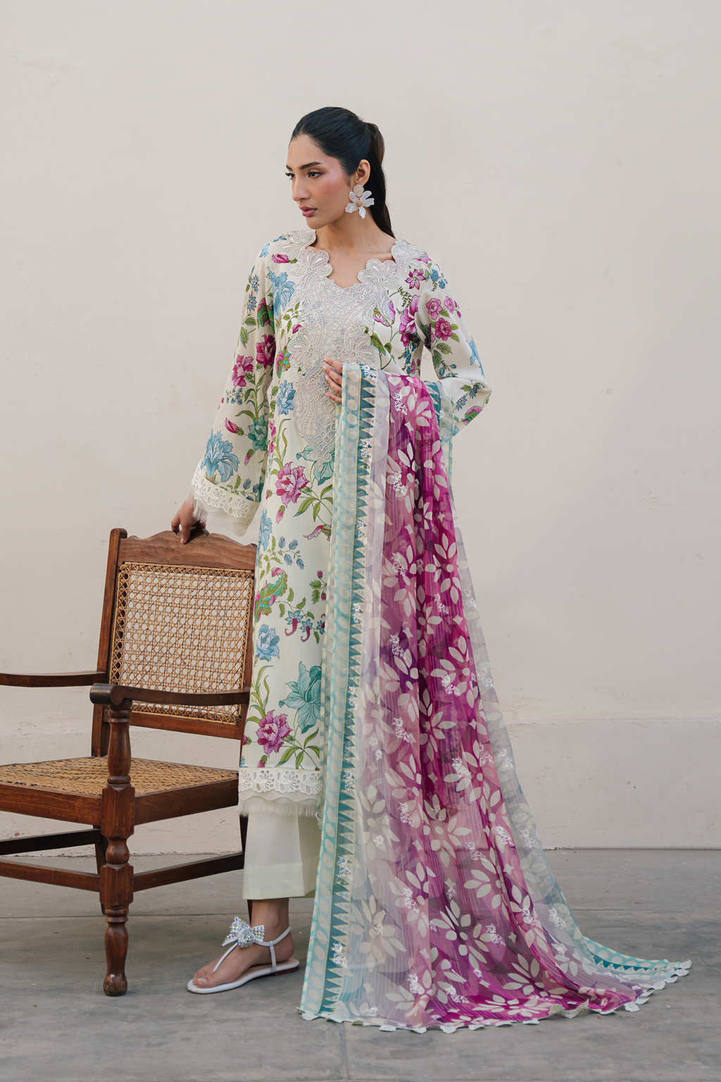 Daria | Ramdan Edit 2 - Embroidered Lawn Suit | DA-38
