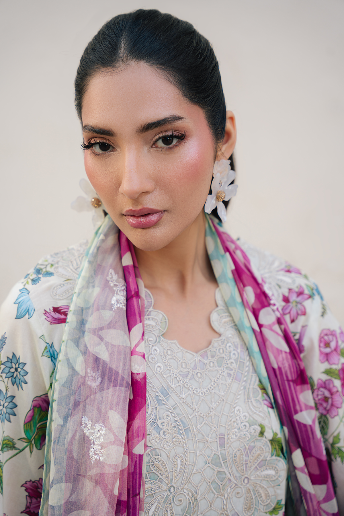 Daria | Ramdan Edit 2 - Embroidered Lawn Suit | DA-38