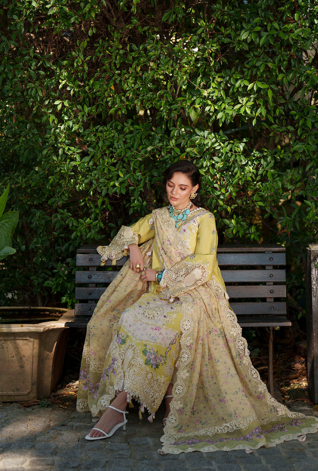AJR Couture | Evara Luxury Lawn | Kaia