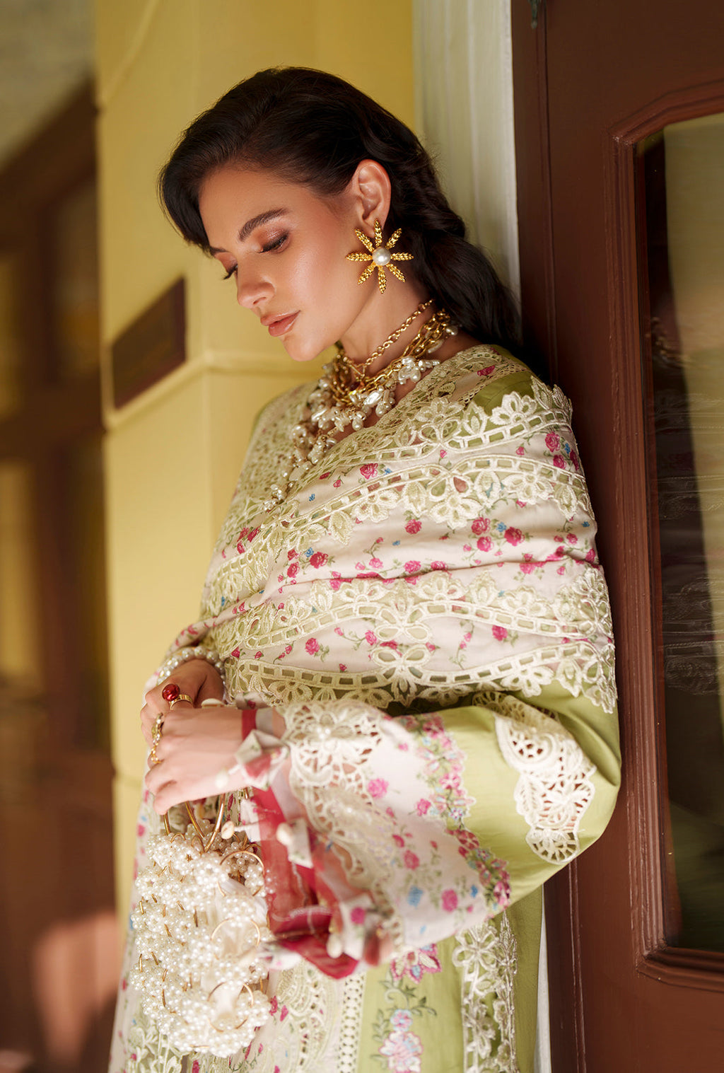 AJR Couture | Evara Luxury Lawn | Alira