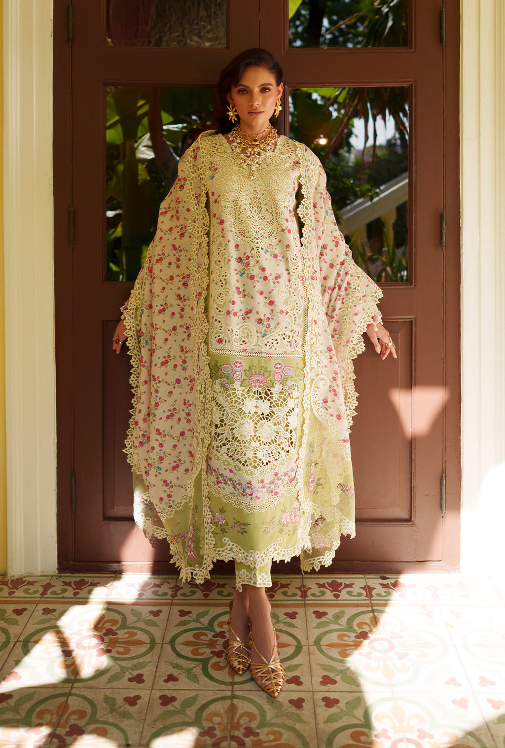AJR Couture | Evara Luxury Lawn | Alira