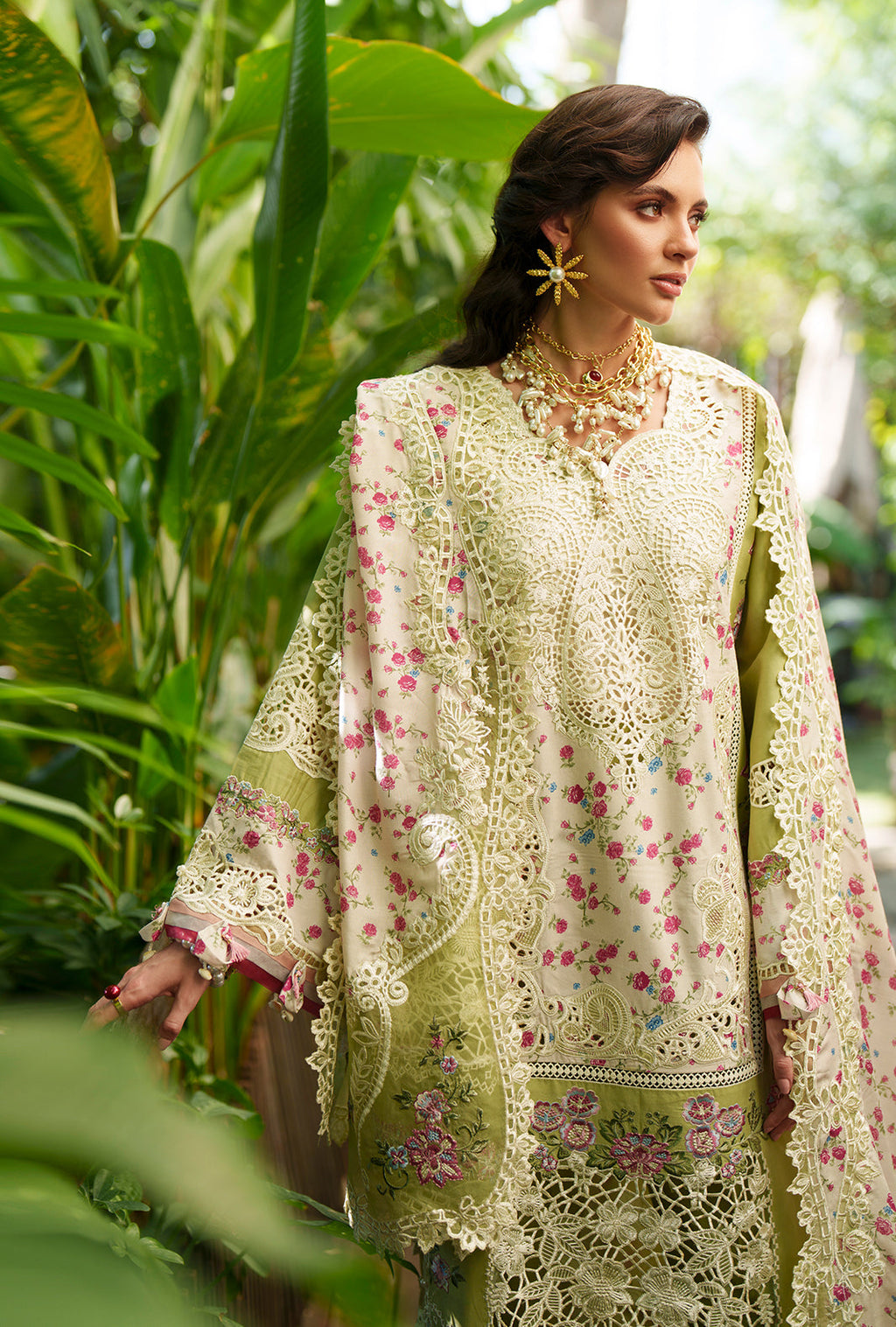 AJR Couture | Evara Luxury Lawn | Alira