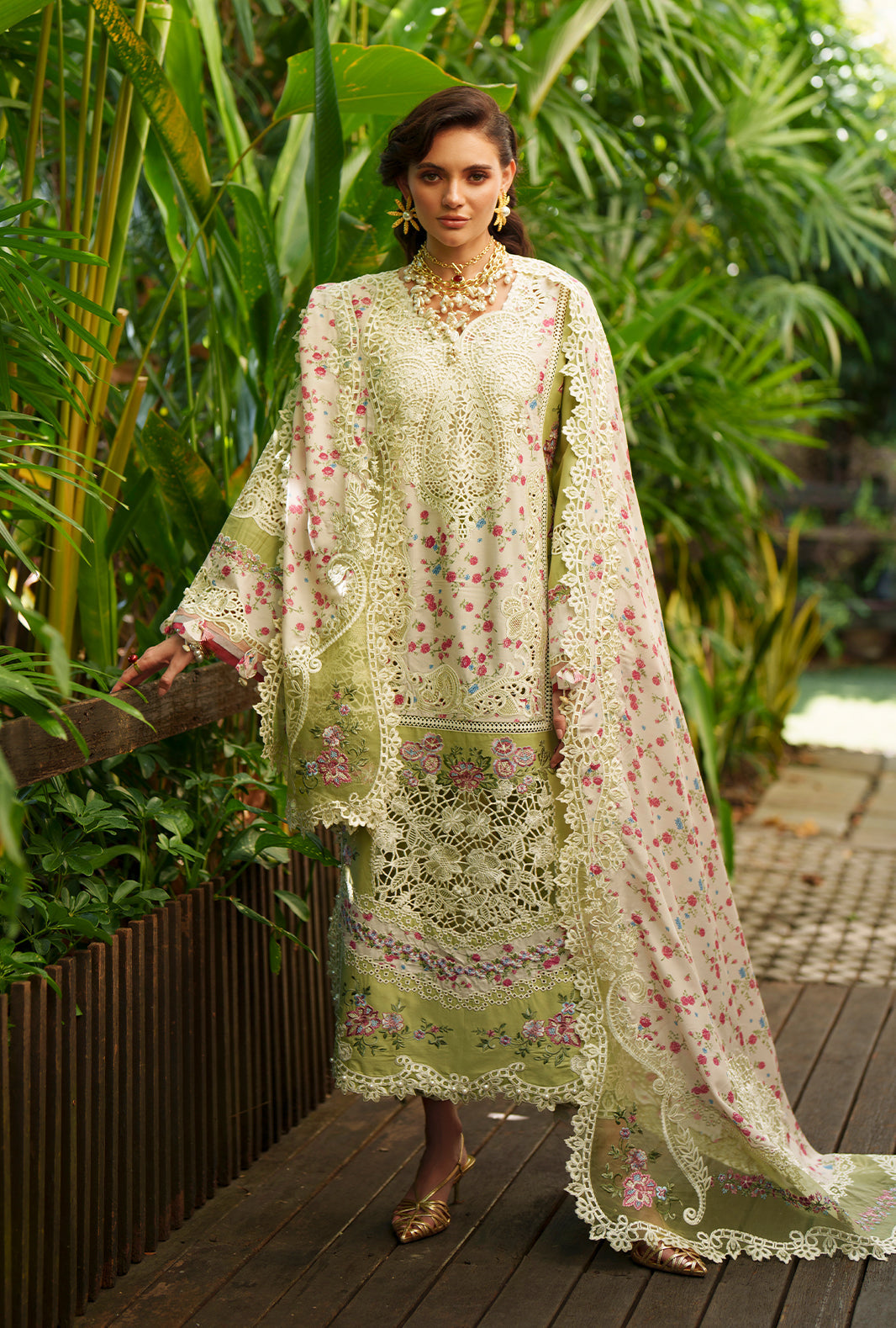 AJR Couture | Evara Luxury Lawn | Alira