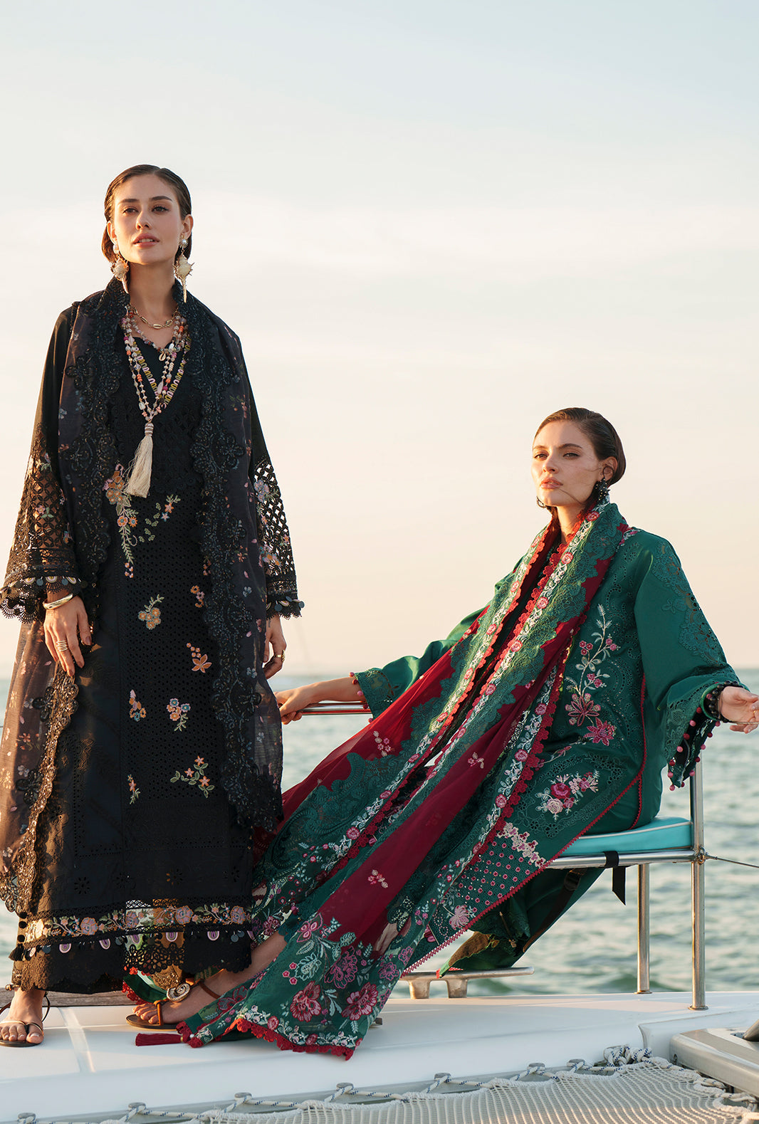 AJR Couture | Evara Luxury Lawn | Yara