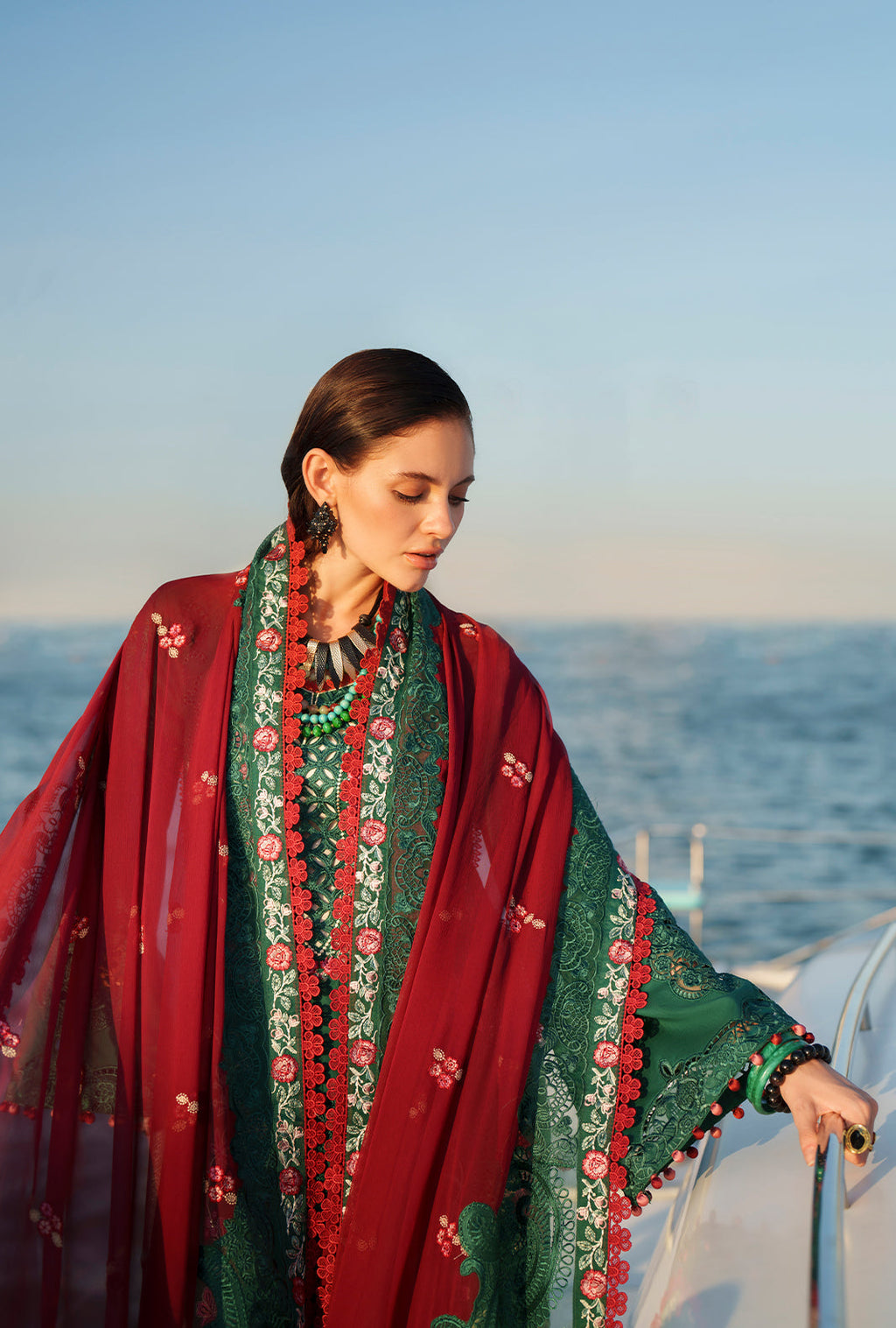 AJR Couture | Evara Luxury Lawn | Yara