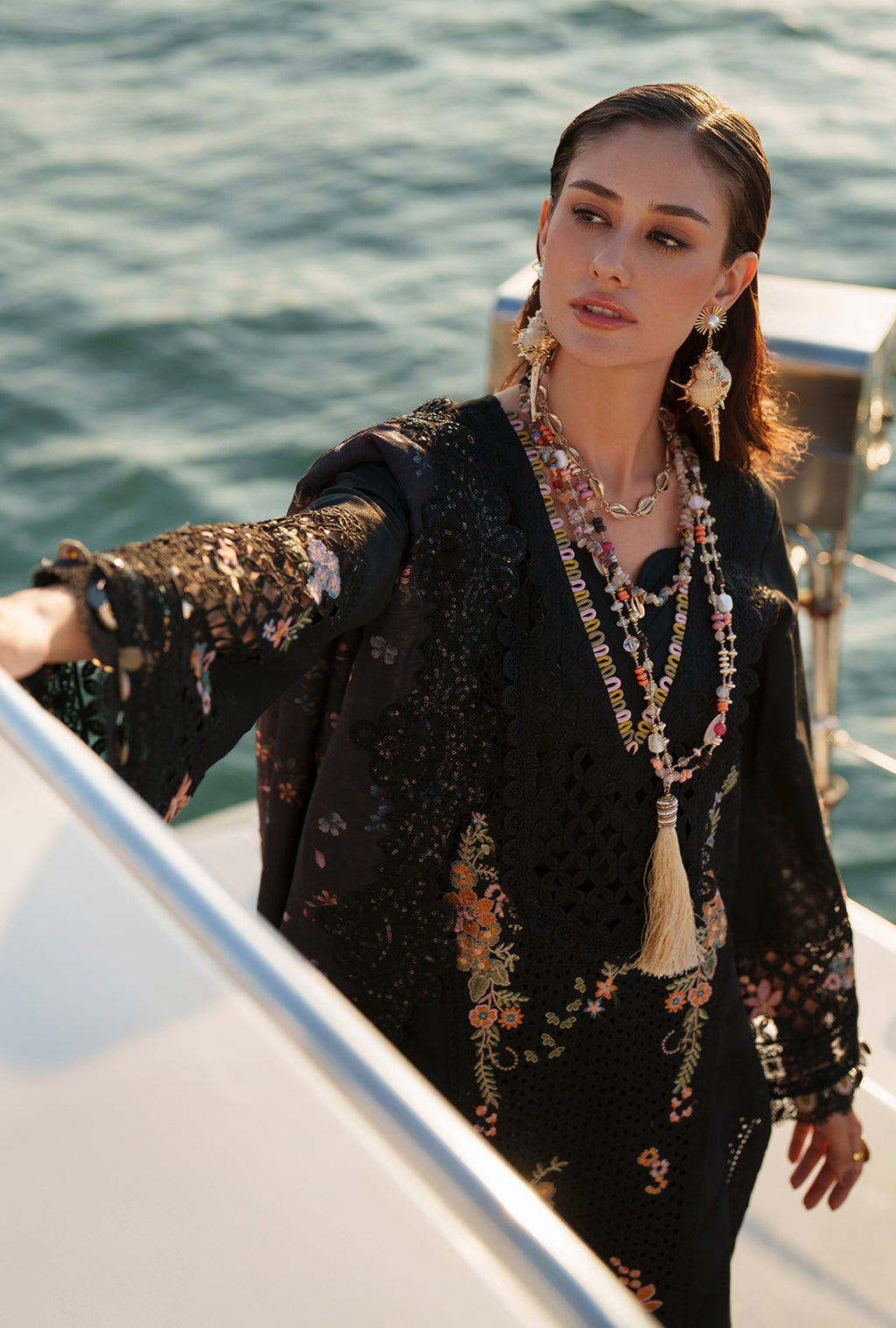 AJR Couture | Evara Luxury Lawn | Riela