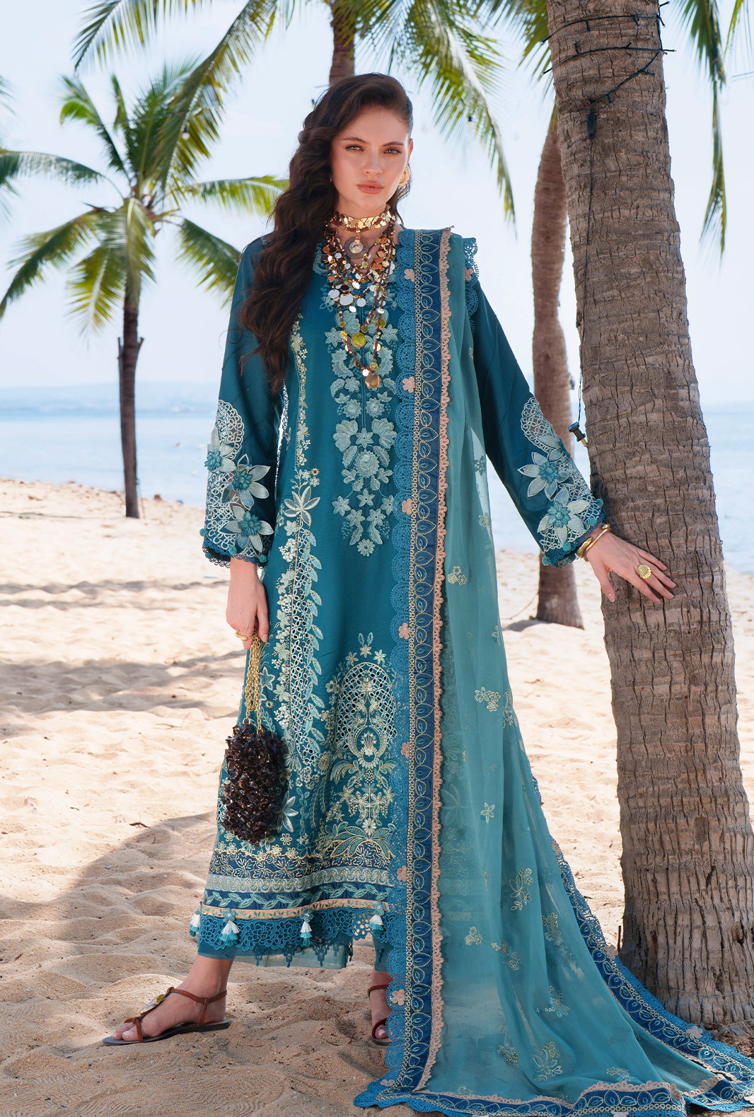 AJR Couture | Evara Luxury Lawn | Maela
