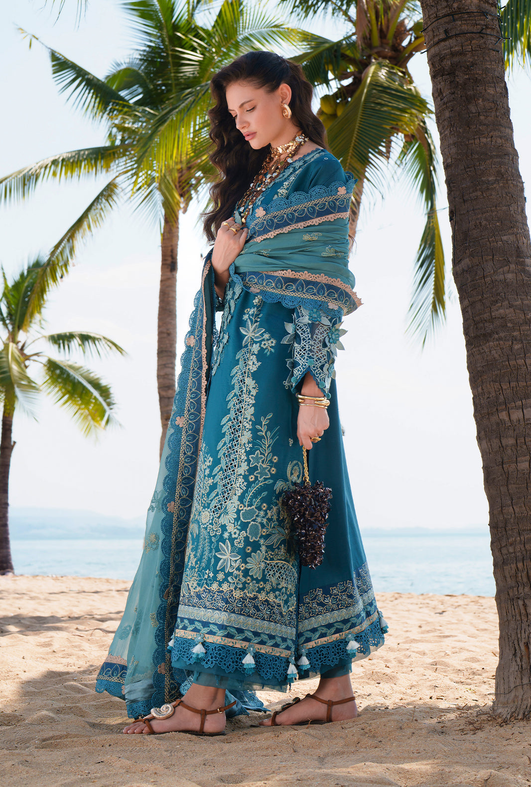 AJR Couture | Evara Luxury Lawn | Maela