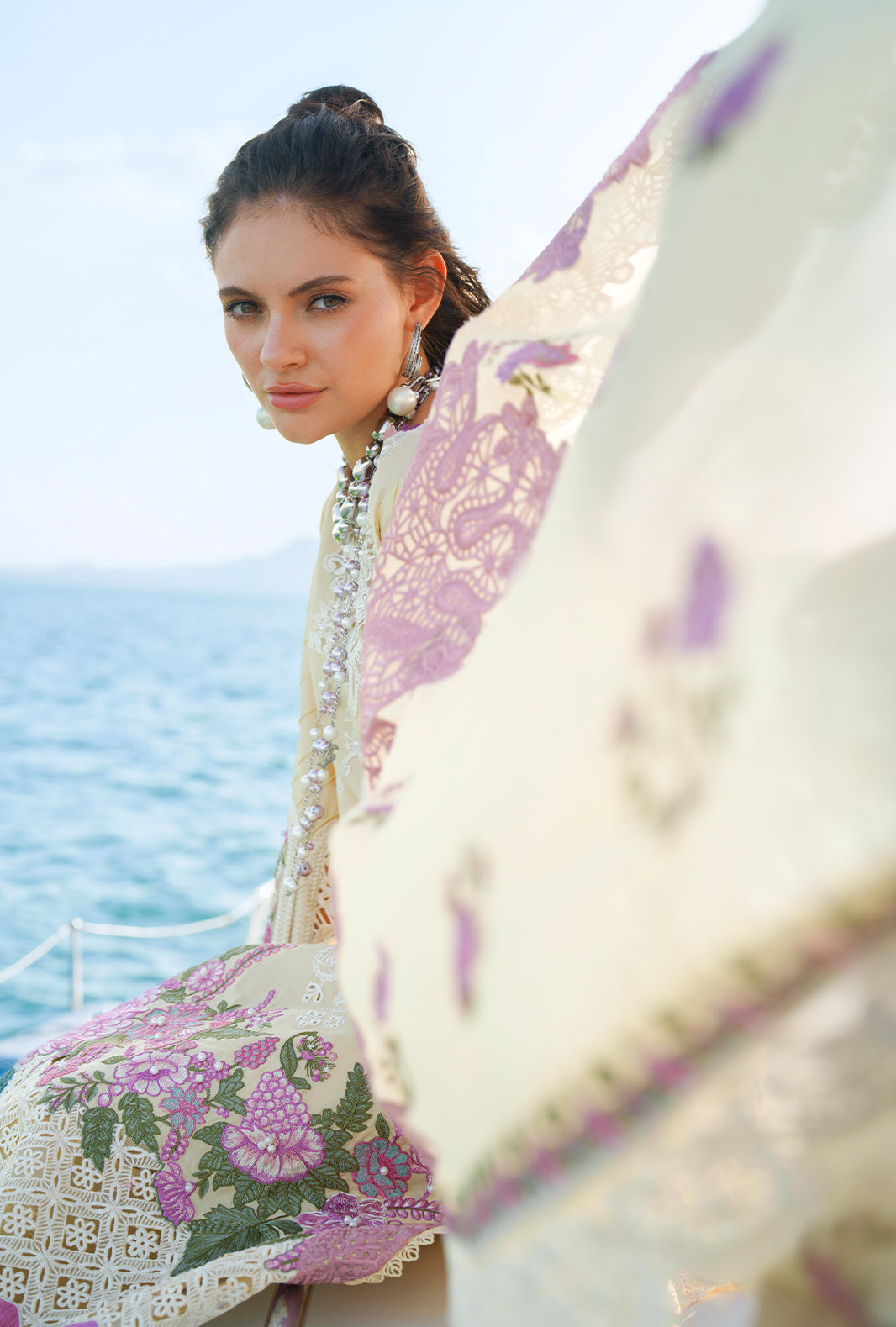 AJR Couture | Evara Luxury Lawn | Faria