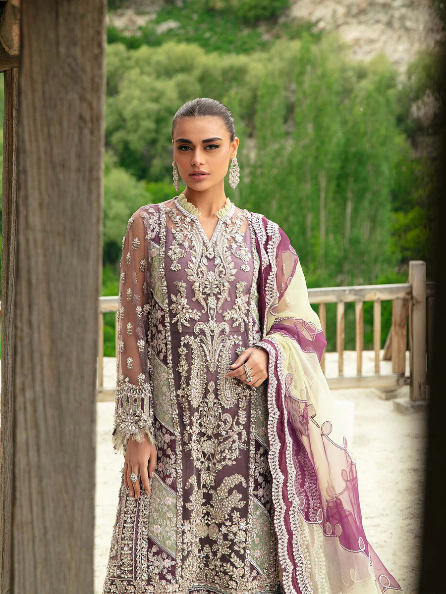 Maryam Hussain | MARWA LUXURY FORMALS '23 | ALMAS