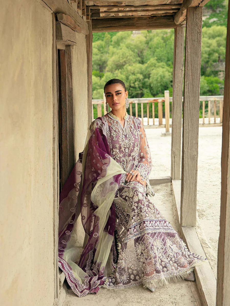 Maryam Hussain | MARWA LUXURY FORMALS '23 | ALMAS