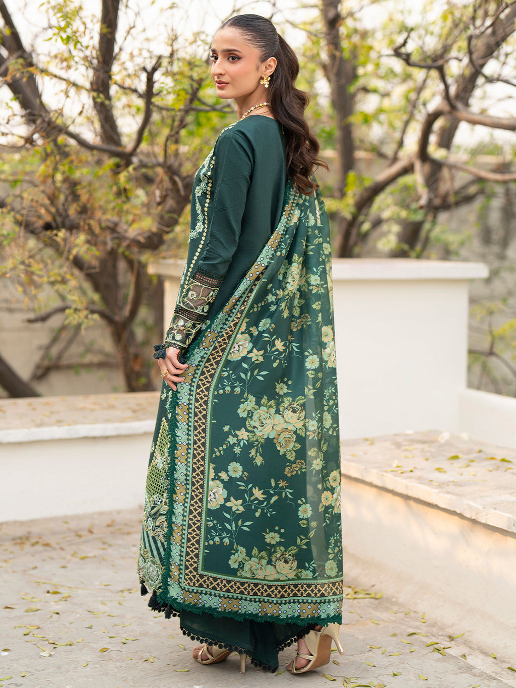 Mahnur | Angan Lawn | AN-010