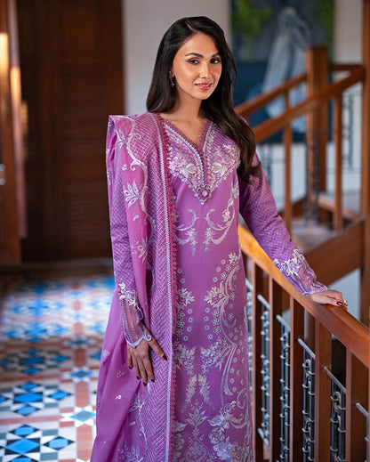 Mushq | Astoria - Festive lawn | Arielle