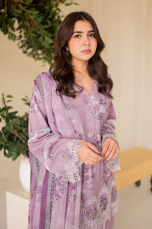 3 Piece - Embroidered Lawn - 8192