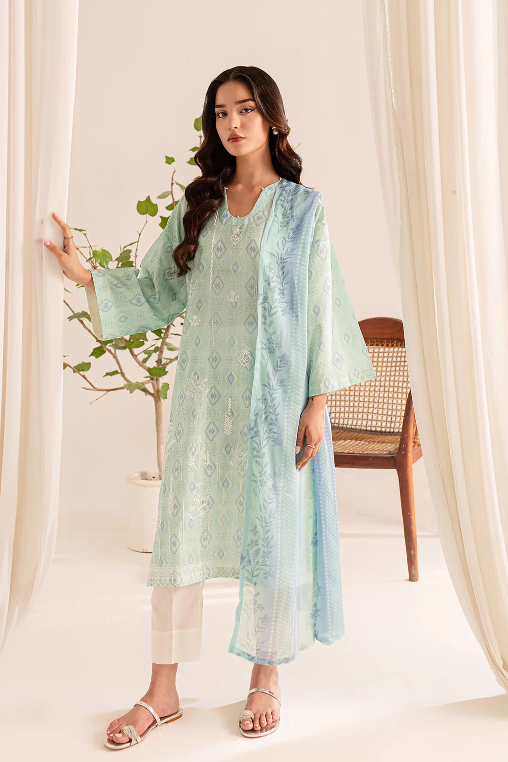 Rashid Textile | Bayri Embroidered Lawn | 9071