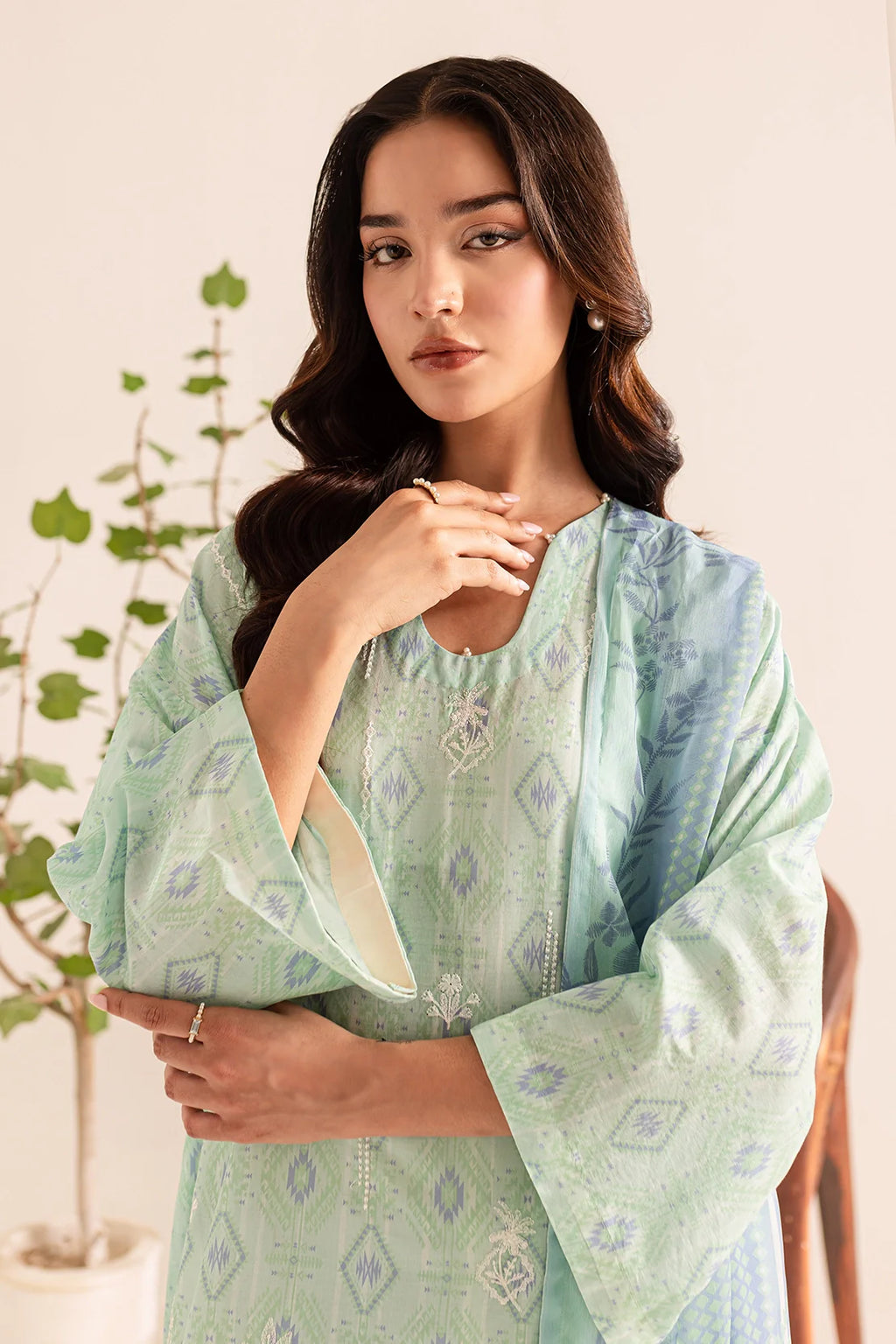Rashid Textile | Bayri Embroidered Lawn | 9071