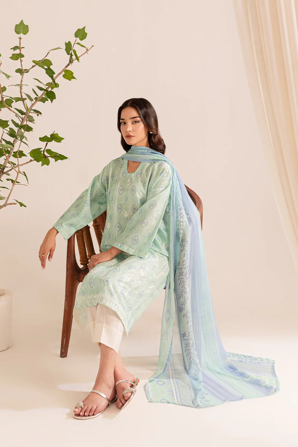Rashid Textile | Bayri Embroidered Lawn | 9071