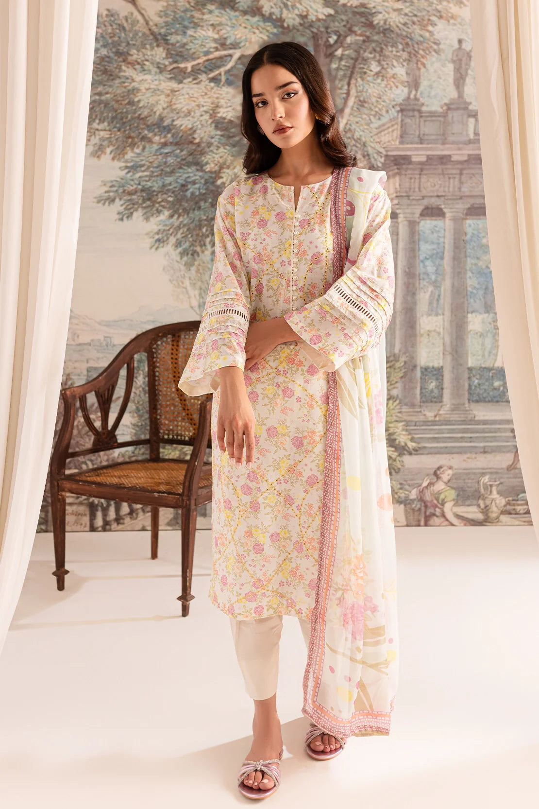 Rashid Textile | Bayri Embroidered Lawn | 9080