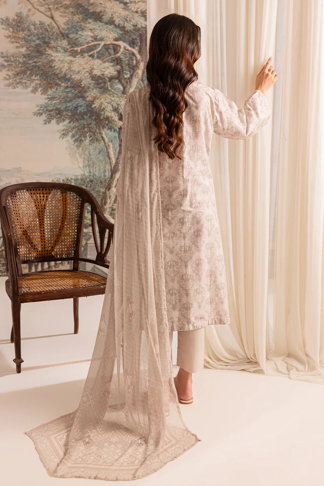 Rashid Textile | Bayri Embroidered Lawn | 9072