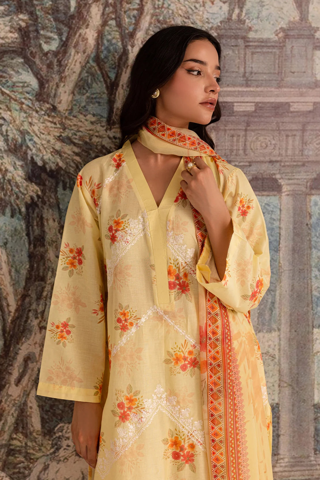 Rashid Textile | Bayri Embroidered Lawn | 9076
