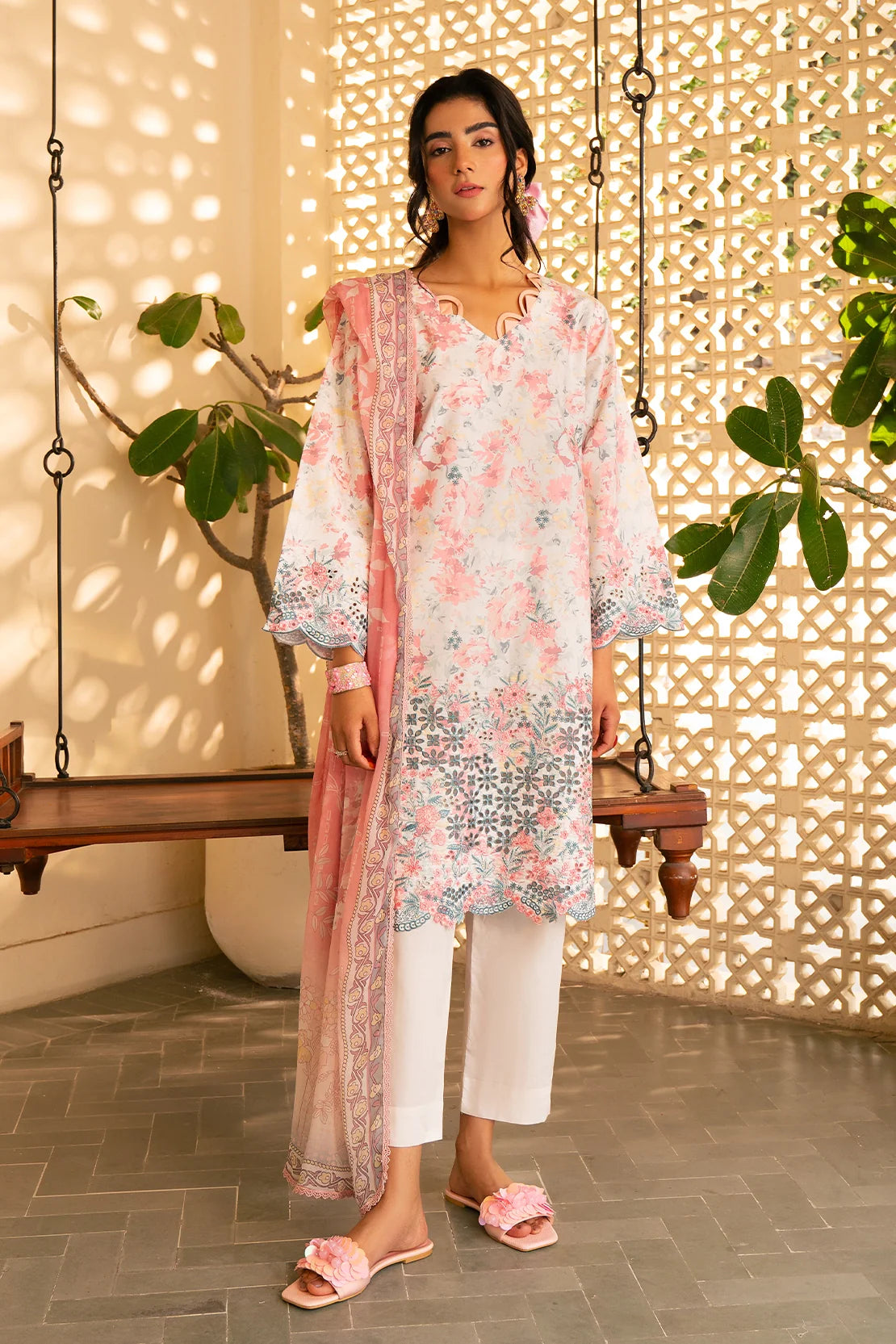 Rashid | Baagh Embroidered Lawn | 3721