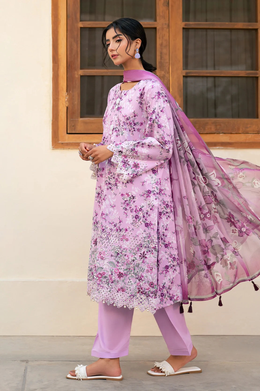 Rashid | Baagh Embroidered Lawn | 3725