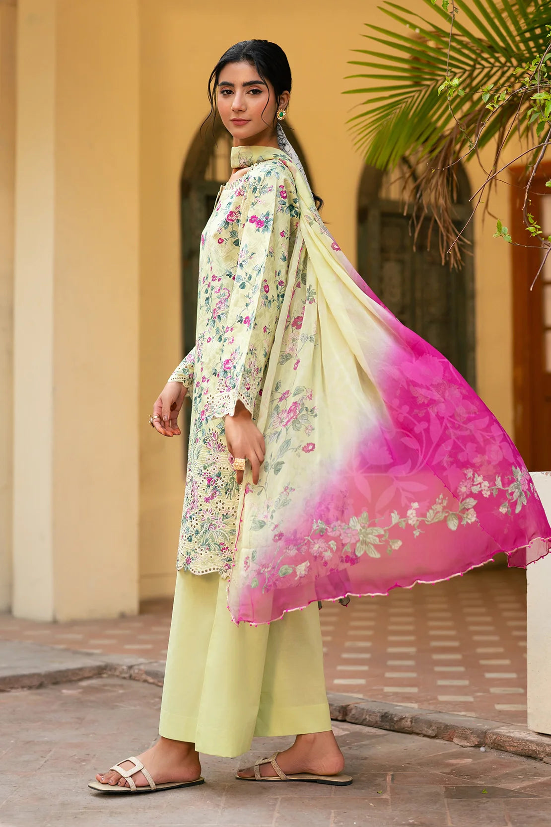 Rashid | Baagh Embroidered Lawn | 3727