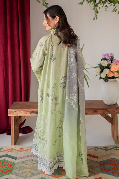 3 Piece - Embroidered Lawn - 8675