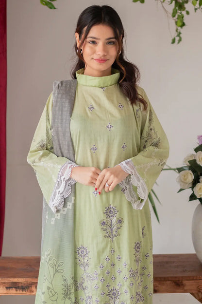 3 Piece - Embroidered Lawn - 8675